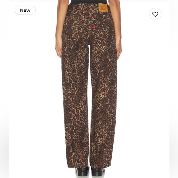 Levi’s Baggy Dad Jeans in Cat Eyes Leopard - Picture 4 of 6